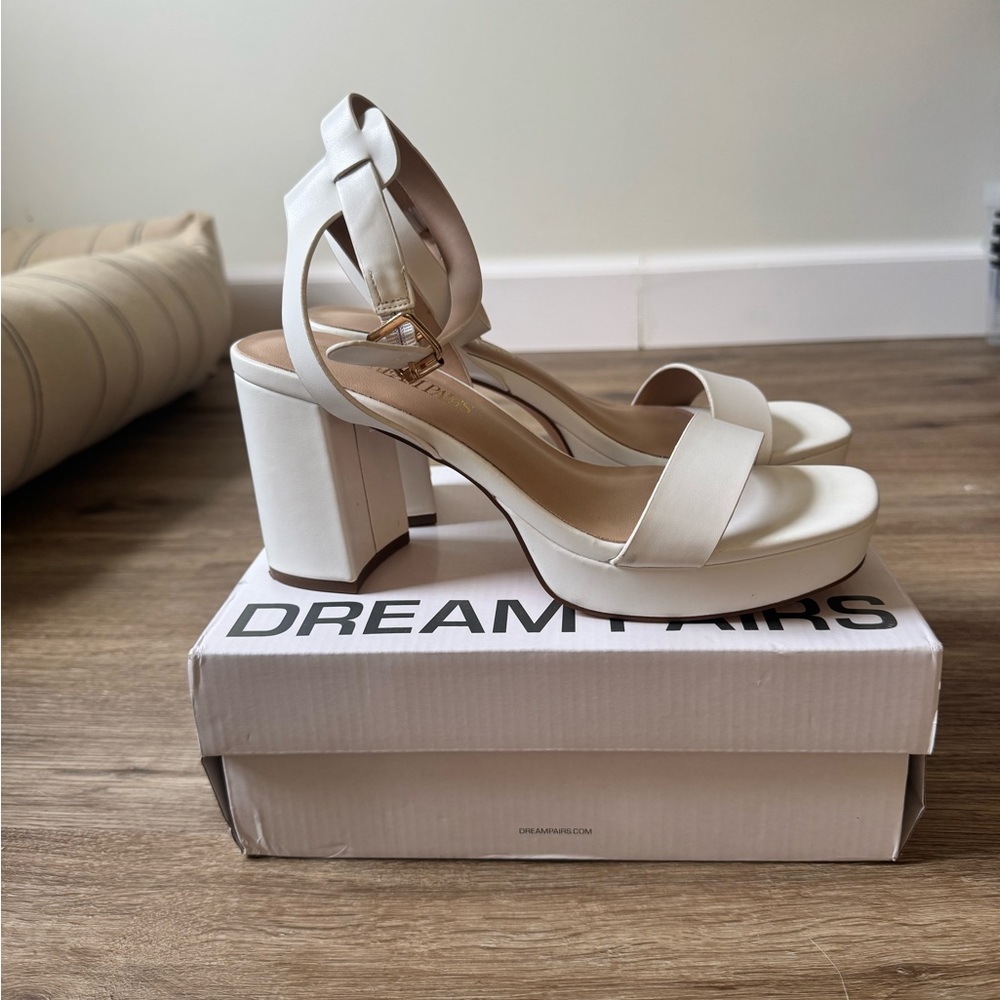 Dream Pairs Cream Block Heel Sandals